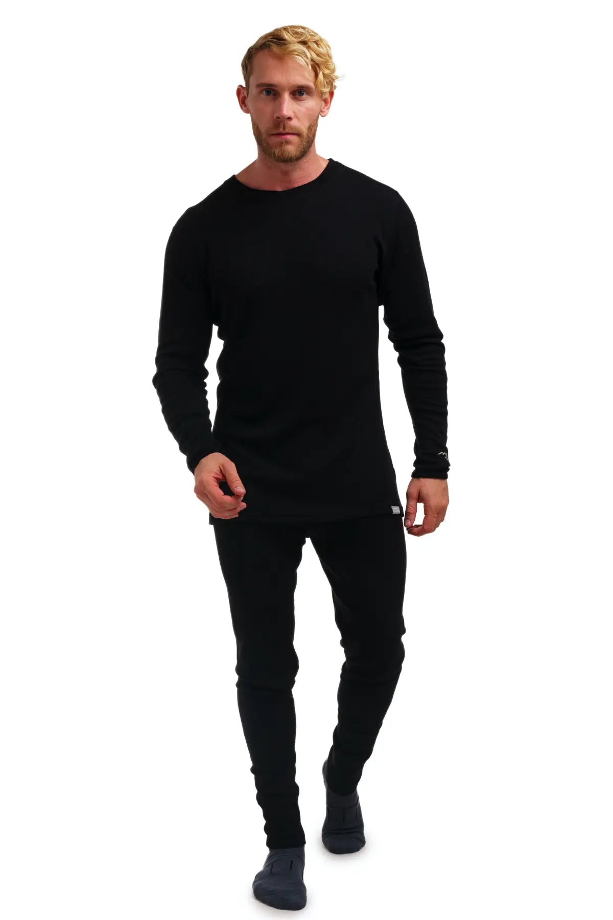 Merino Tech men’s black midweight merino base layer top and pants